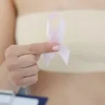 USG piersi a mammografia: Kiedy wybrać które badanie i jak regularnie je wykonywać?